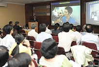 ベトナムホーチミン医科大学にて医療講演と実技指導を行いました