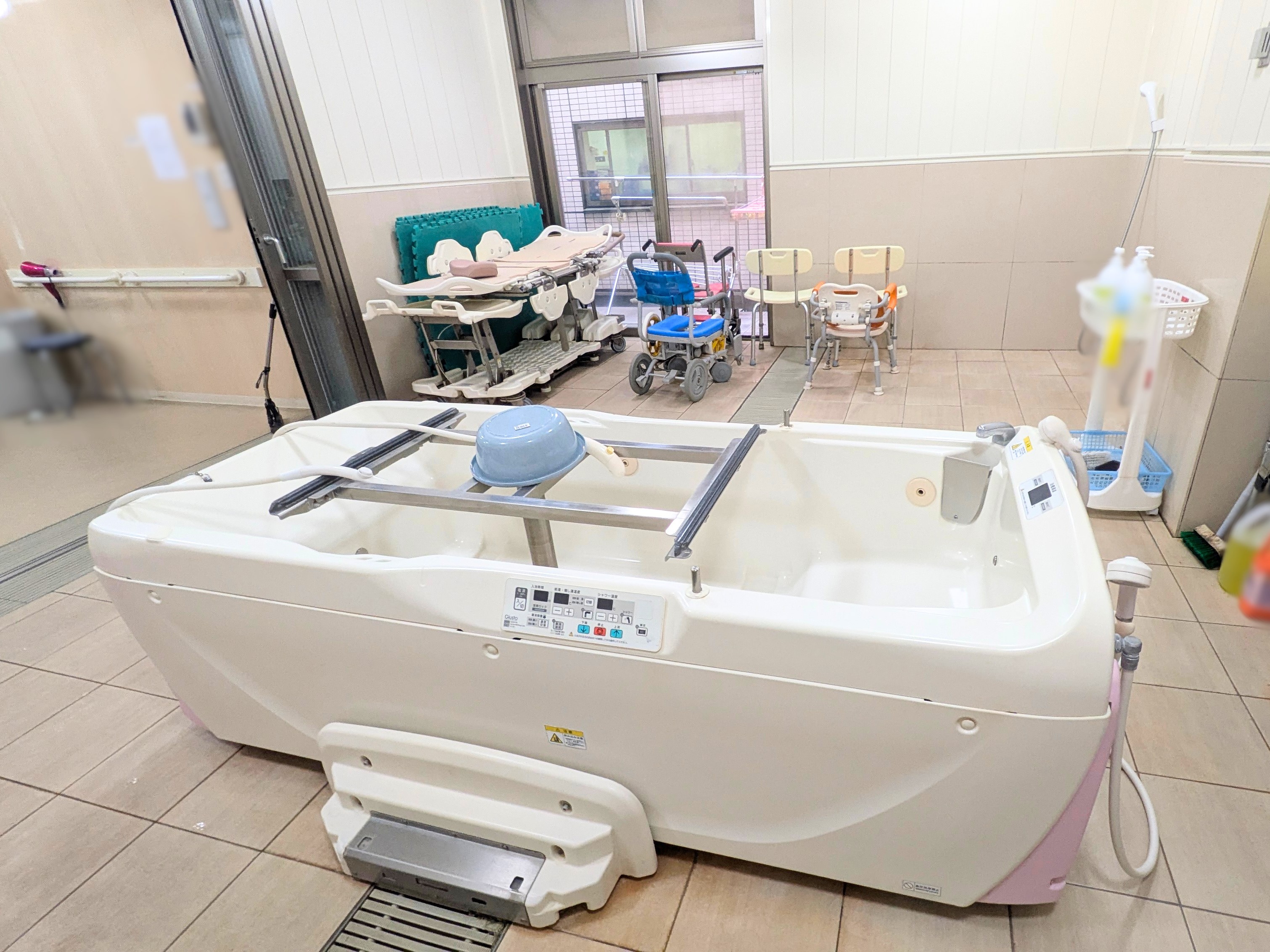 C4認知症病棟　機械浴