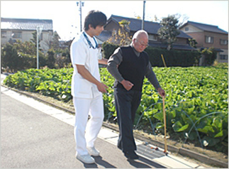 屋外歩行訓練